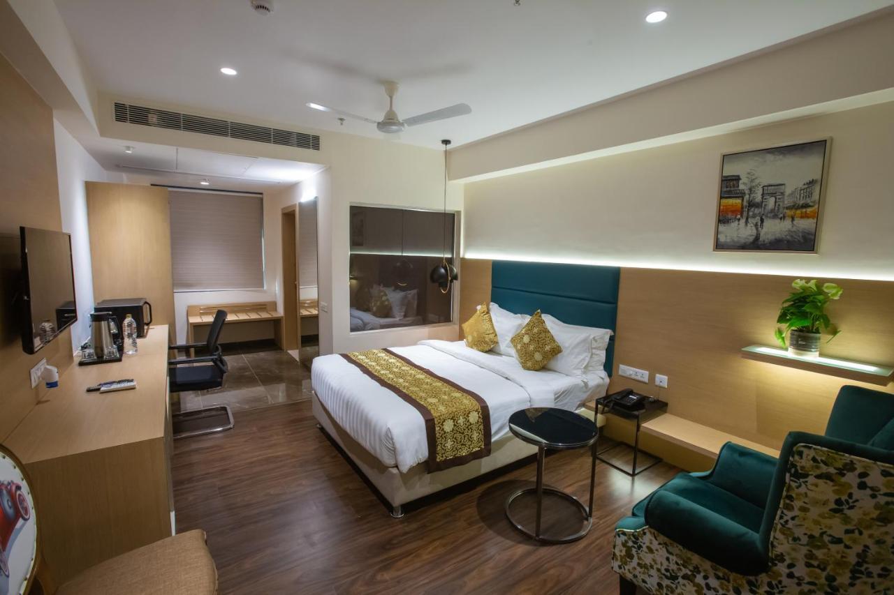 Hotel Midori Vithalapur Vithalpur Экстерьер фото